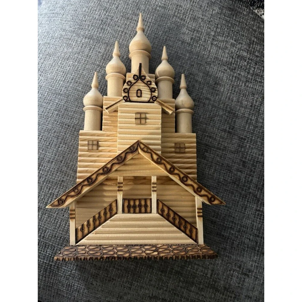 Vintage Soviet Russian Kizhi Wooden Church Model Folk Art Souvenir USSR 10”